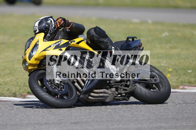 /10 20.04.2026  Pluess Moto Sport ADR/Freies Fahren/88